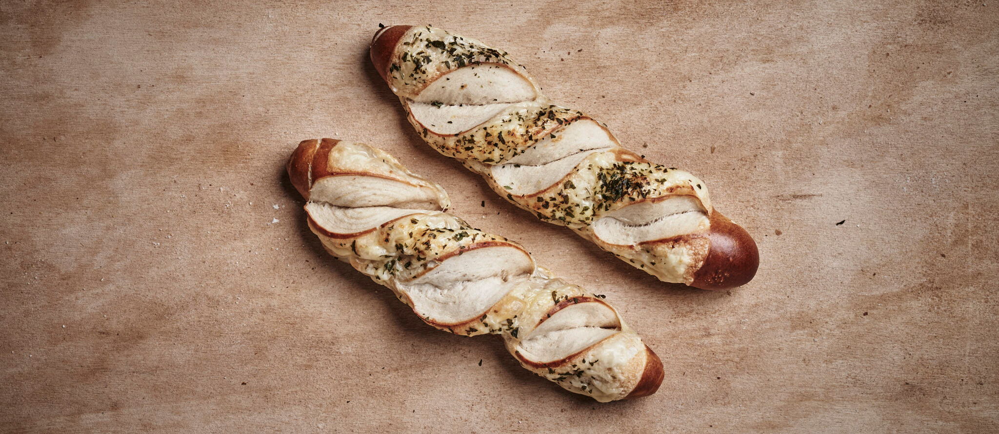 Laugenstange-käse-muehlen-baecker-heide-1